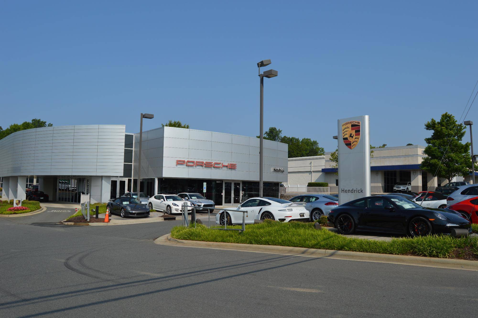 Hendrick Porsche