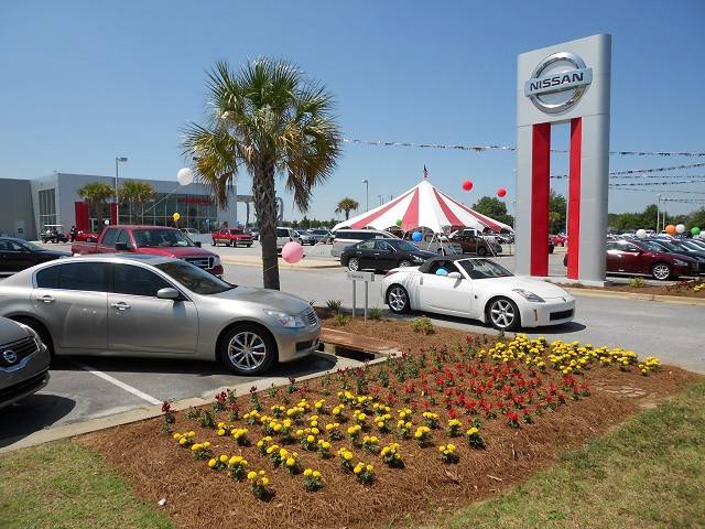 Five Star Nissan of Albany