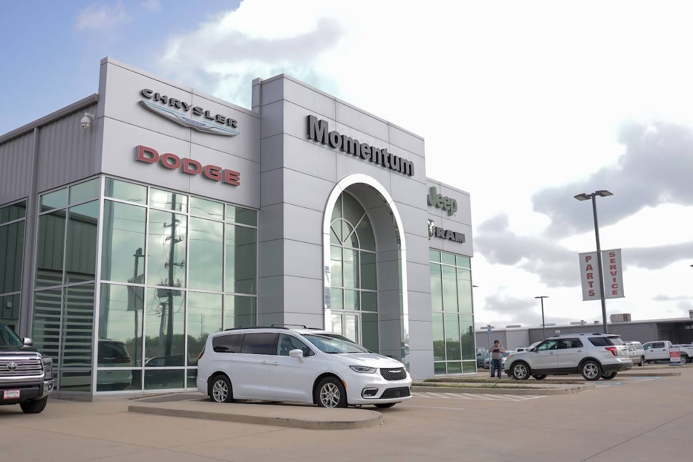 Momentum Chrysler Dodge Jeep Ram