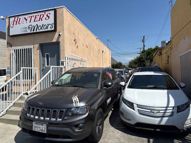 Hunter's Motors