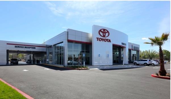 Hanlees Toyota