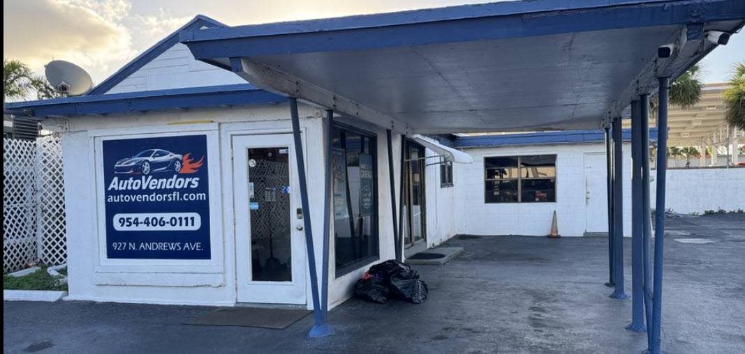 Auto Vendors