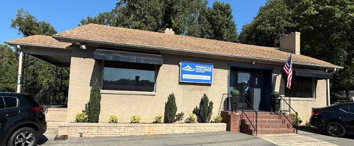 Pinnacle Motor Company