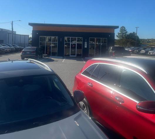 Uniworld Auto Sales - Wendover