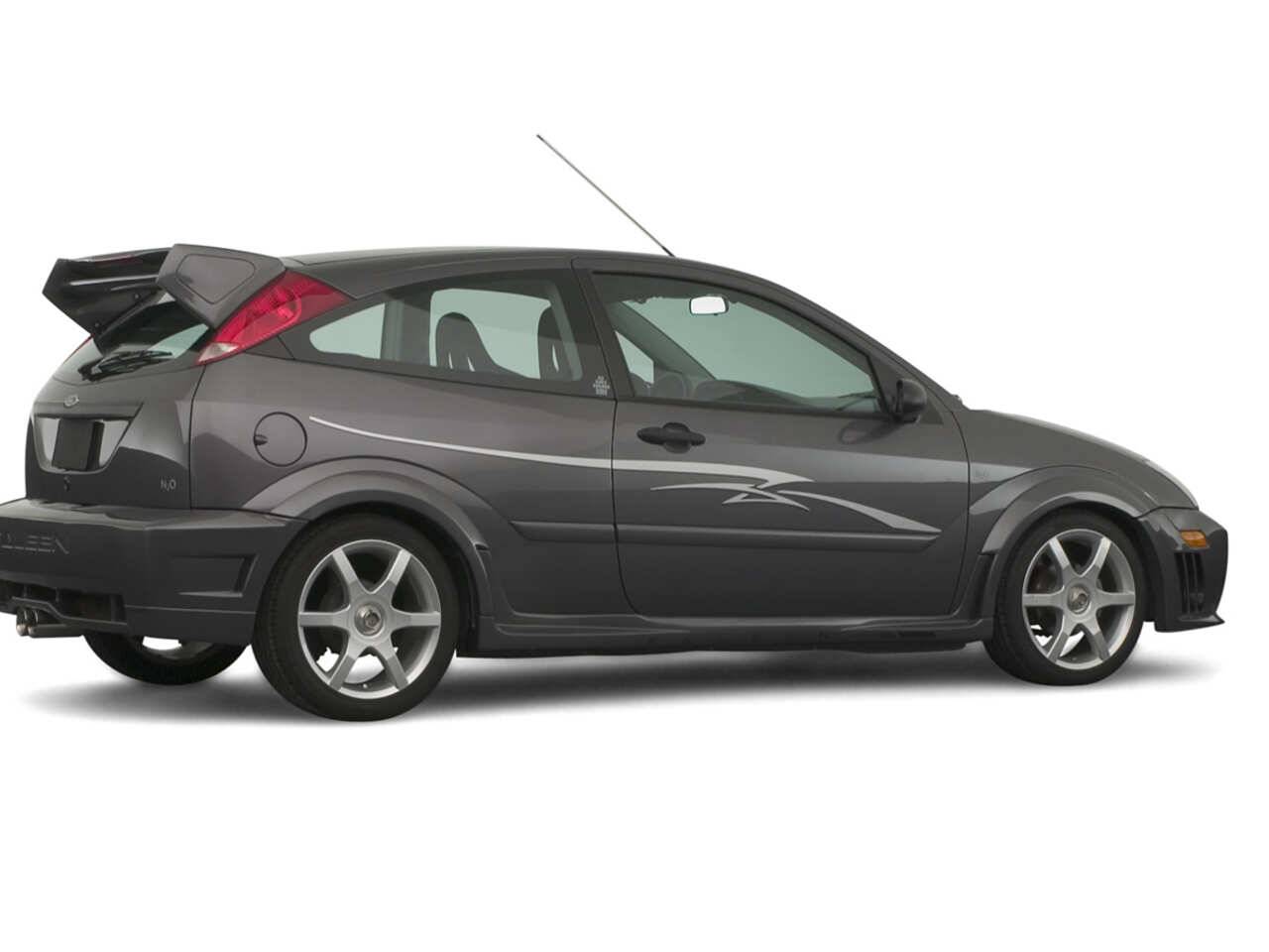 2004 Ford Focus Review | Pricing, Trims & Photos - TrueCar