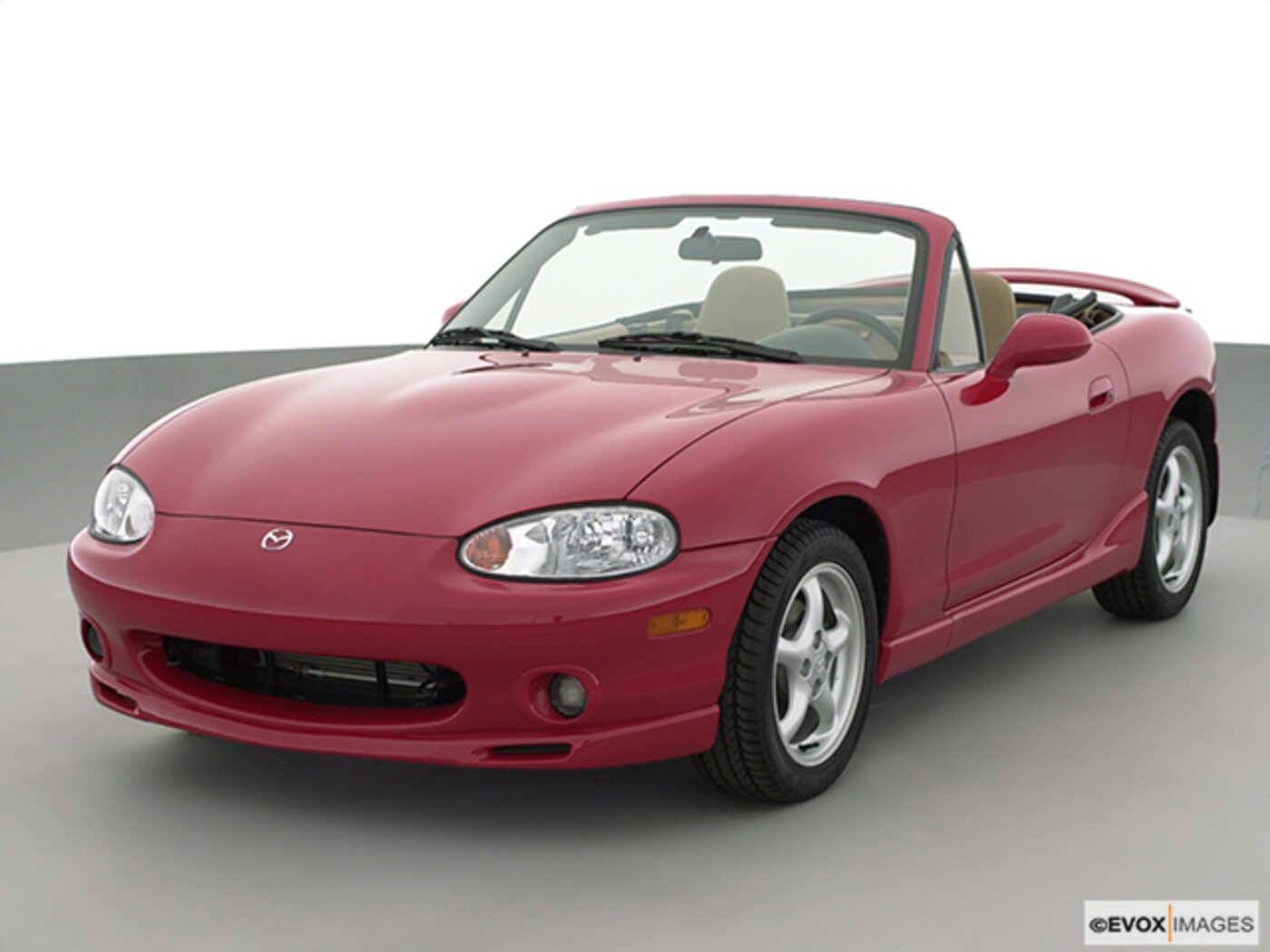 2004 Mazda MX-5 Miata Review | Pricing, Trims & Photos - TrueCar