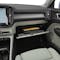 2023 Volvo XC40 27th interior image - activate to see more