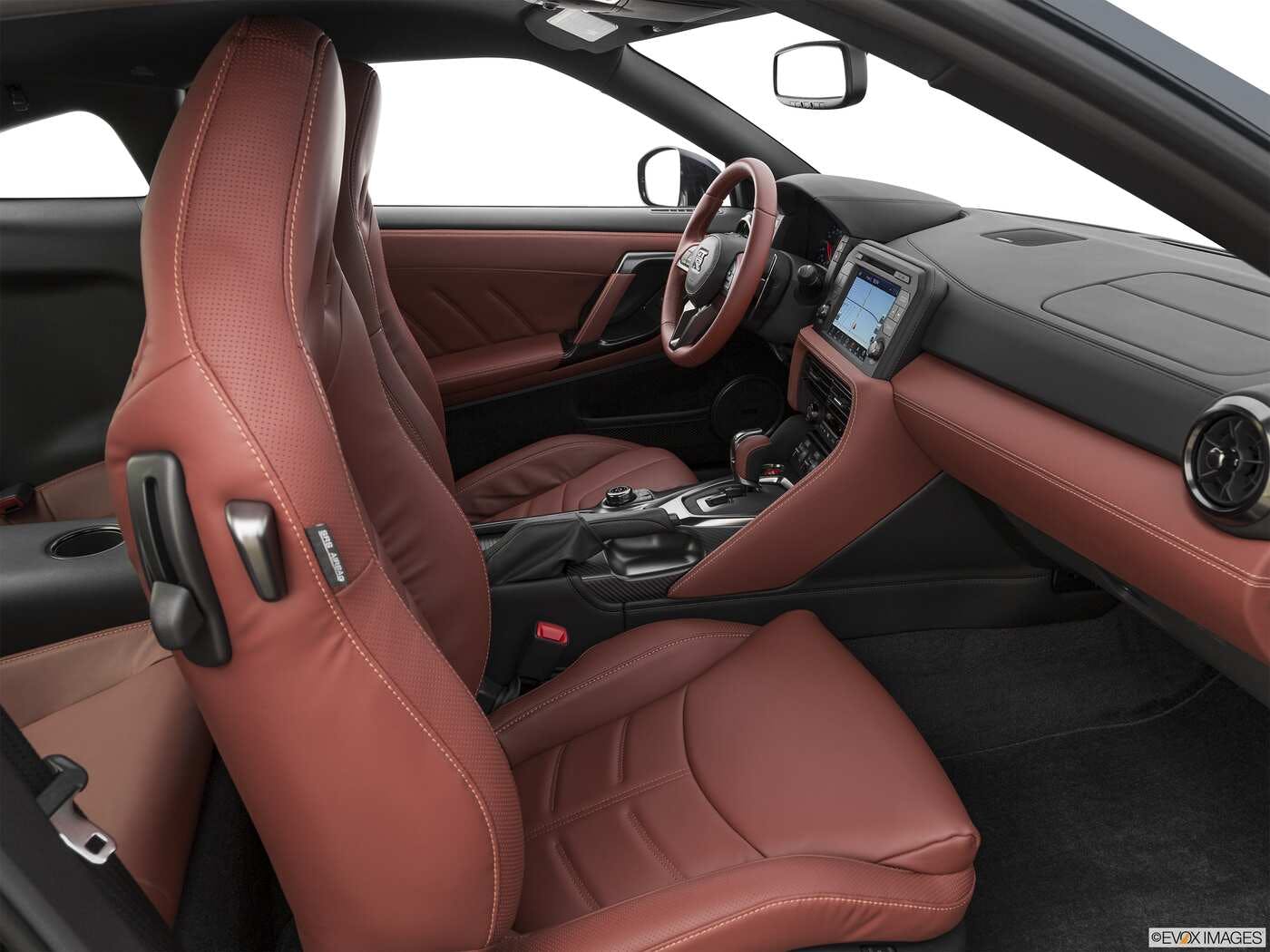 2019 Nissan GT-R NISMO Interior Dimensions: Seating, Cargo Space & Trunk  Size - Photos | CarBuzz