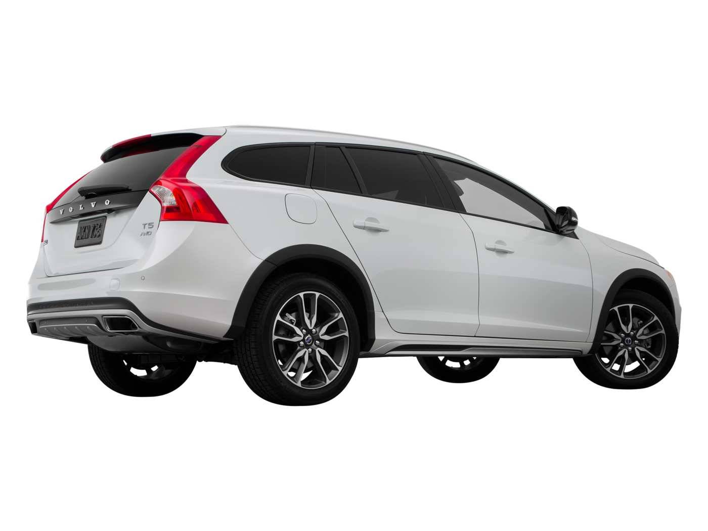 2015 Volvo V60 Cross Country Review | Pricing, Trims & Photos