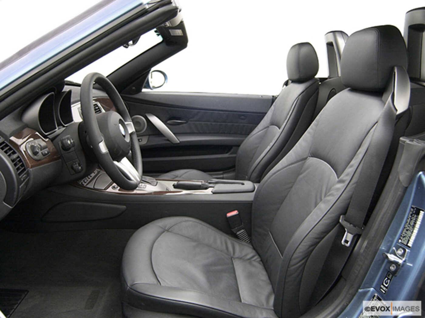 2005 BMW Z4 Review | Pricing, Trims & Photos - TrueCar