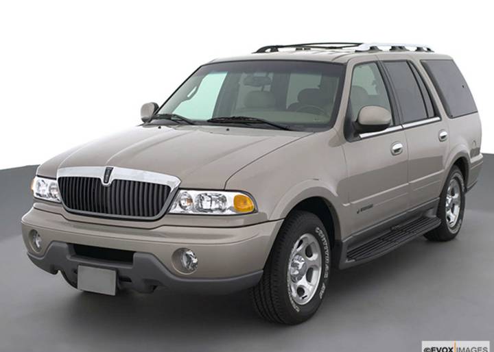 2001 Lincoln Navigator Review | Pricing, Trims & Photos - TrueCar