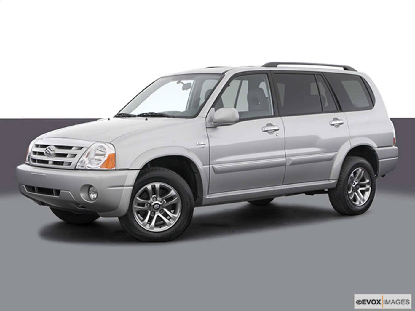 2004-Suzuki-XL7.jpg?auto=