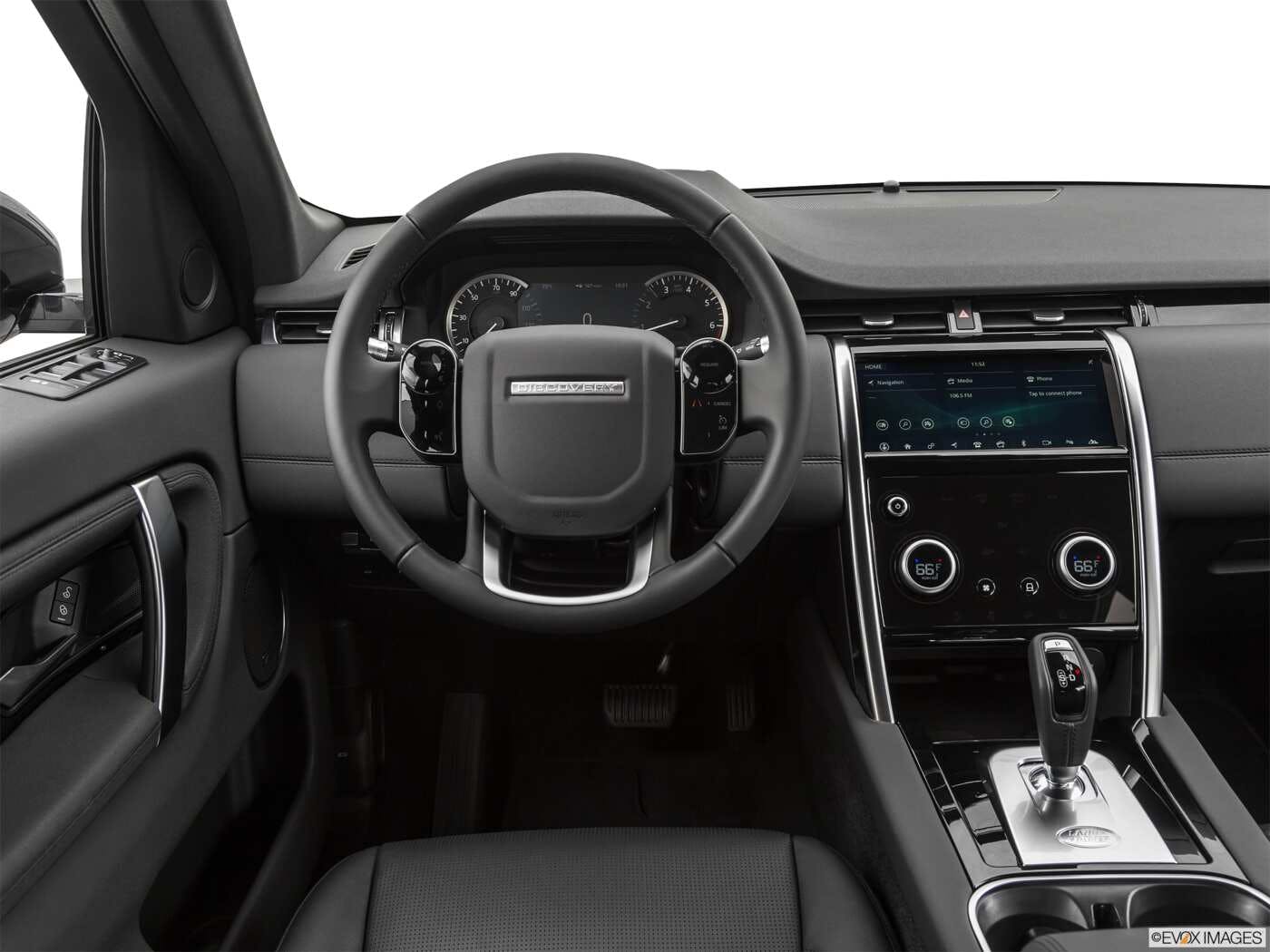 Discover the 2020 Range Rover Interior