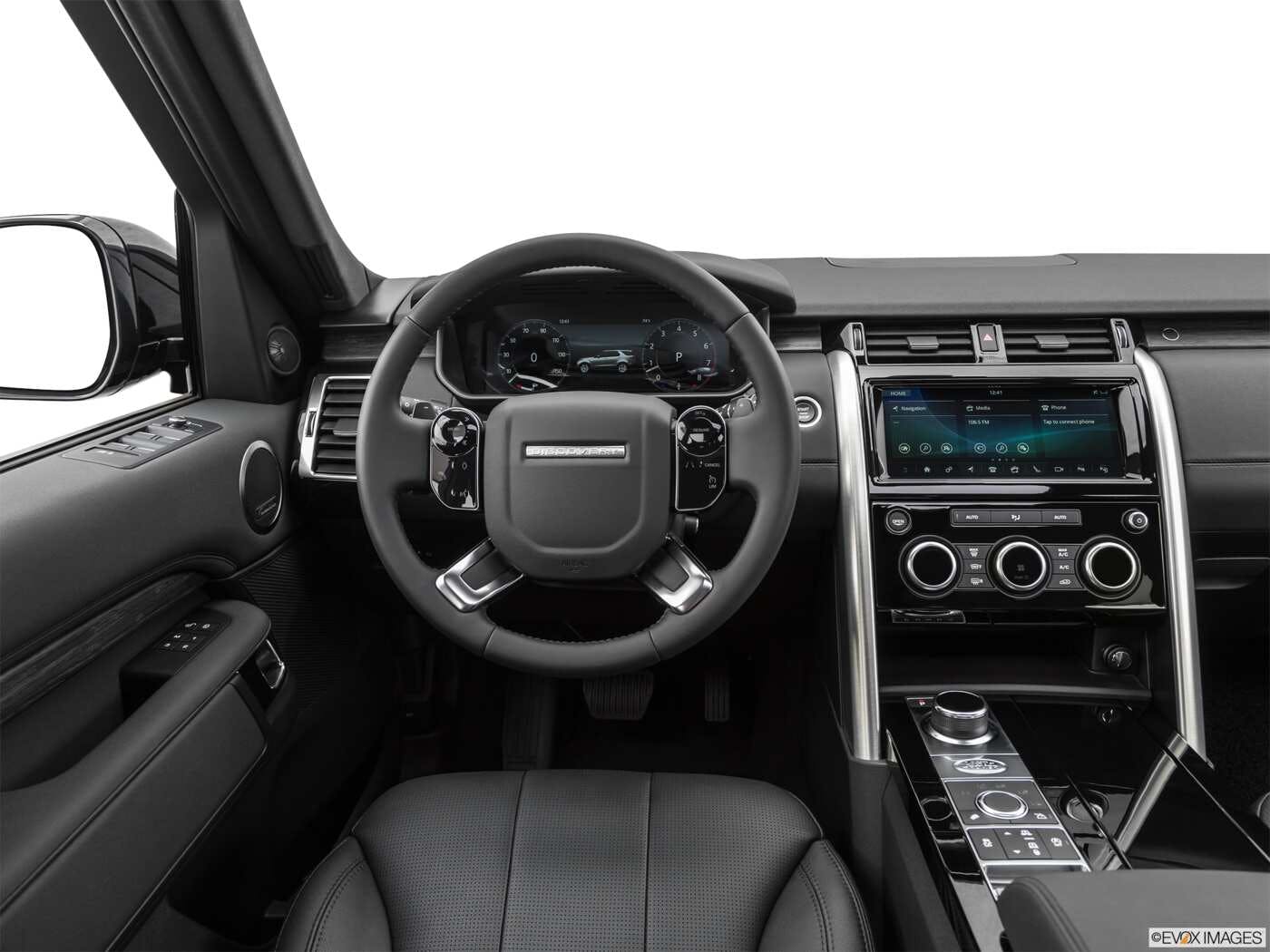 Discover the 2020 Range Rover Interior