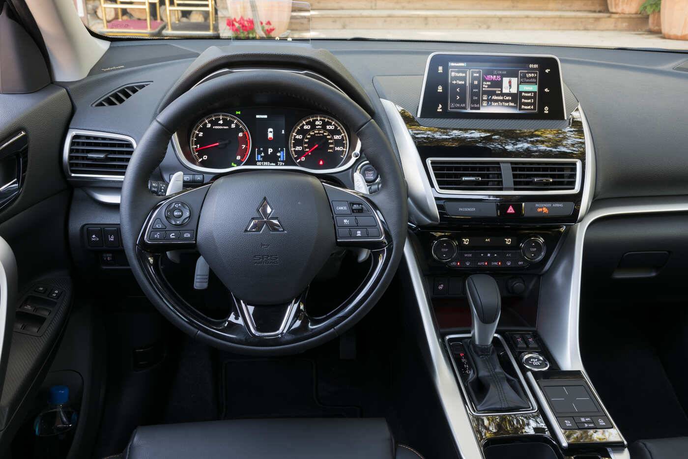 2019 Mitsubishi Eclipse Cross Review | Pricing, Trims & Photos