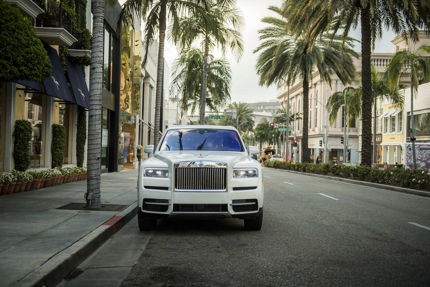 2020 Rolls-Royce Cullinan Review, Pricing, and Specs