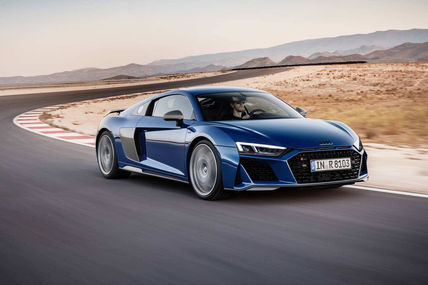 2018 Audi R8 Review | Pricing, Trims & Photos - TrueCar