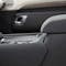 2022 Land Rover Discovery 7th interior image - activate to see more