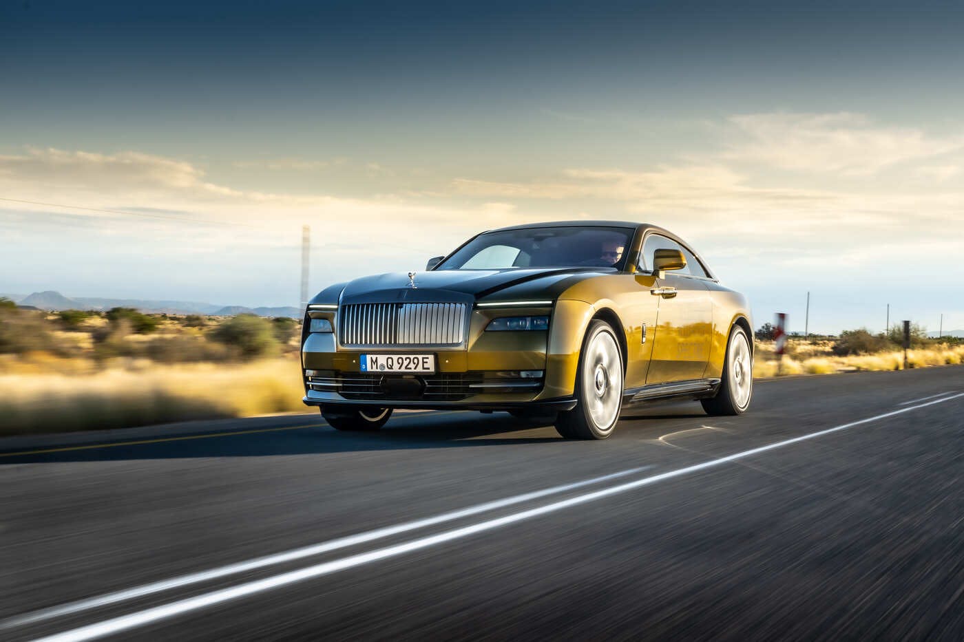 2024 Rolls-Royce Spectre: Review, Trims, Specs, Price, New Interior  Features, Exterior Design, and Specifications