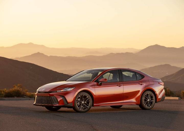 2025 Toyota Camry Lease Deals & Specials - TrueCar