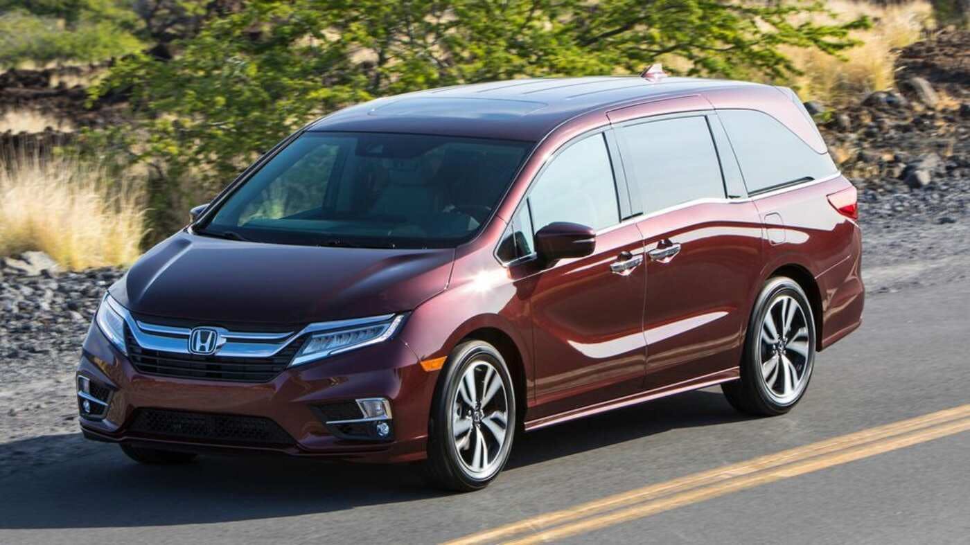 2020 Honda Odyssey Comparisons Reviews Pictures Truecar