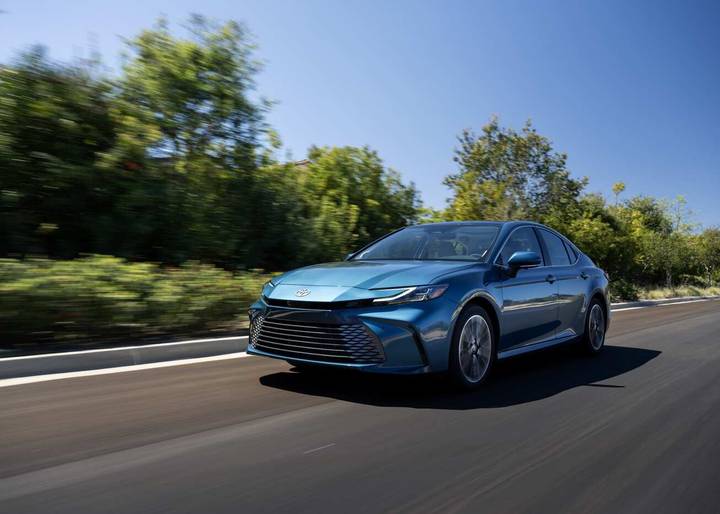 2026 Toyota Camry Review | Pricing, Trims & Photos - TrueCar