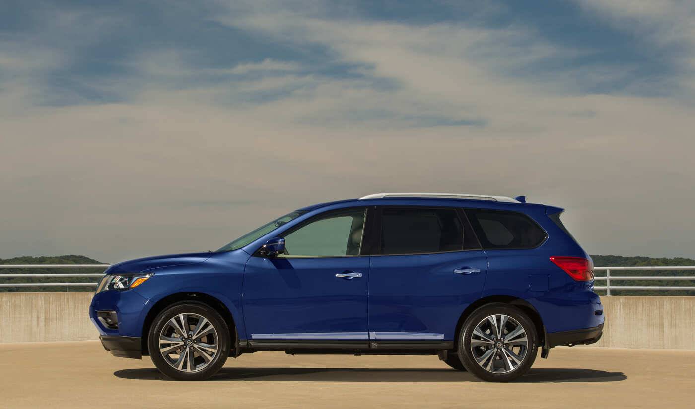 2020 Nissan Pathfinder Comparisons Reviews Pictures Truecar