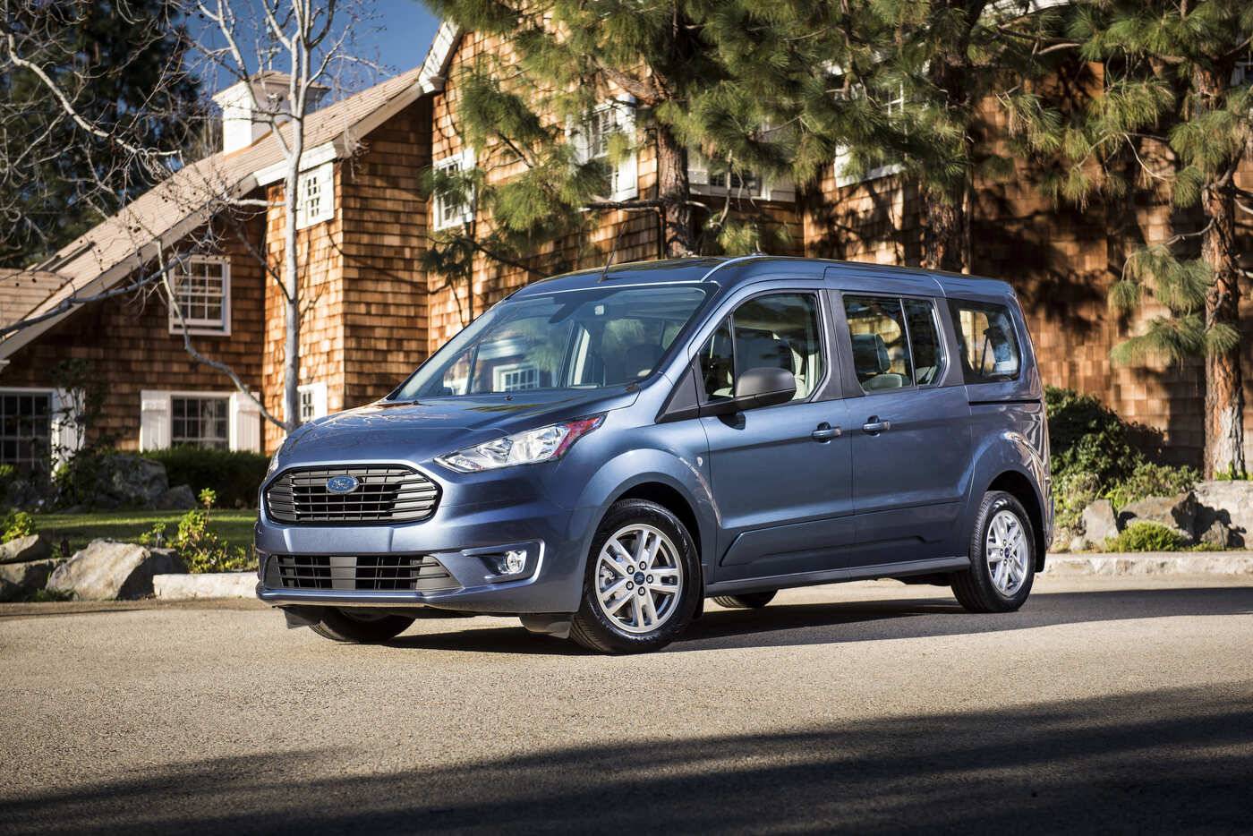 6 seater transit