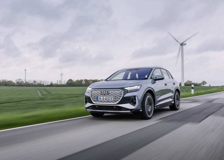 Conquer The Road Electrically Your Ultimate Guide To Audi Q4 E Tron Lease Deals 2