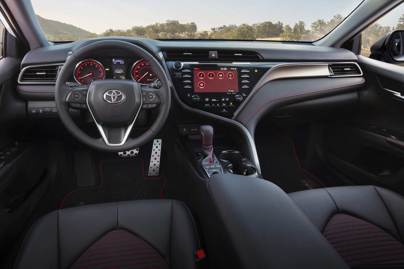 2020 Toyota Camry Reviews Pricing Pictures Truecar