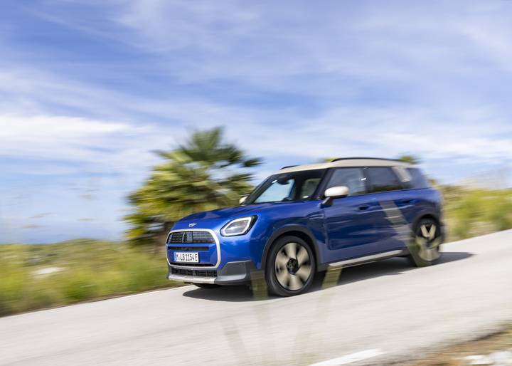 2027 MINI Countryman Review | Pricing, Trims & Photos - TrueCar