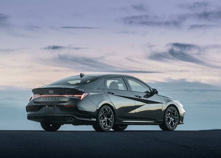 2025 Hyundai Elantra Lease Deals & Specials - TrueCar