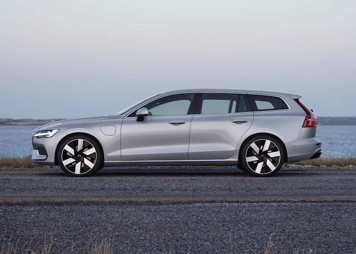 2024 Volvo V60 Recharge Review Pricing, Trims & Photos TrueCar