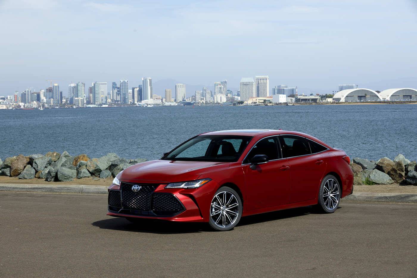 2021 Toyota Avalon Review | Pricing, Trims & Photos - TrueCar
