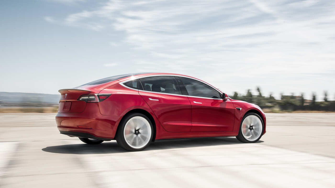 2019 Tesla Model 3 Comparisons Reviews Pictures Truecar