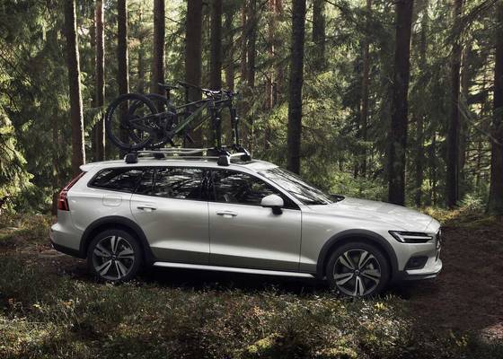 2021 Volvo V60 Cross Country
