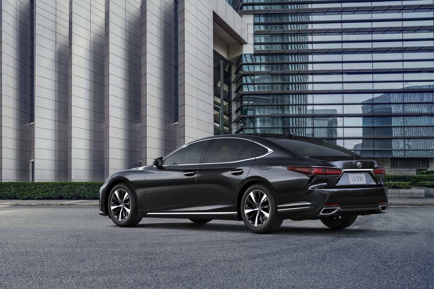 2023 Lexus LS Review | Pricing, Trims & Photos - TrueCar