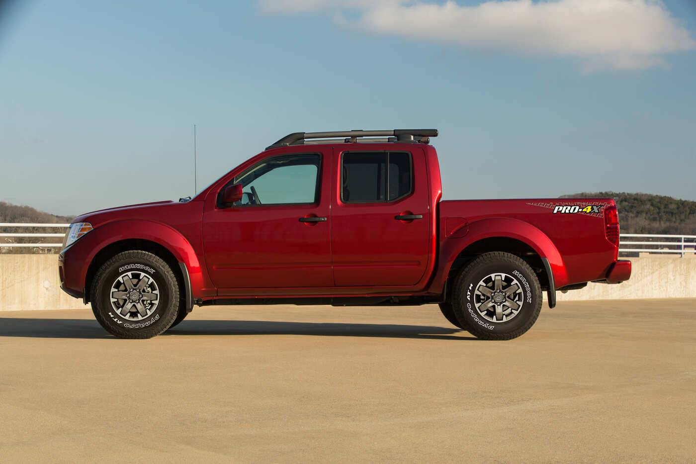 nissan frontier hot wheels
