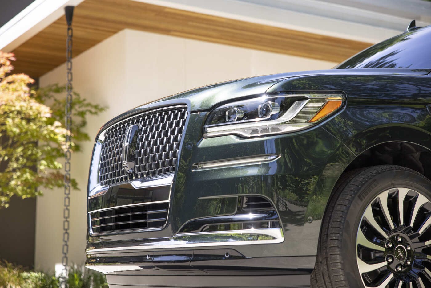 2024 Lincoln Navigator: Choosing the Right Trim - Autotrader