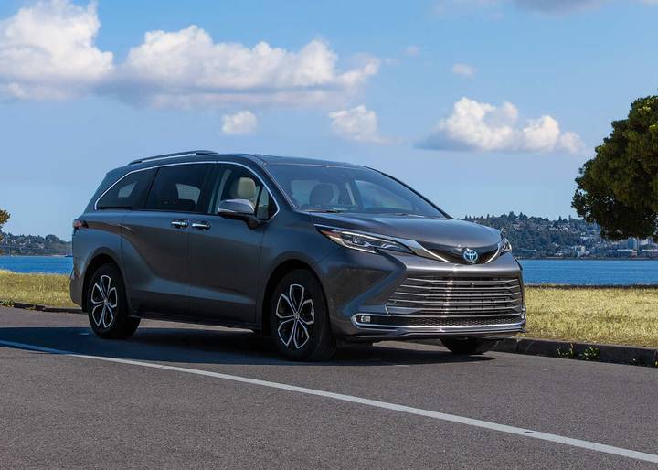 2025 Toyota Sienna Lease Deals & Specials - TrueCar