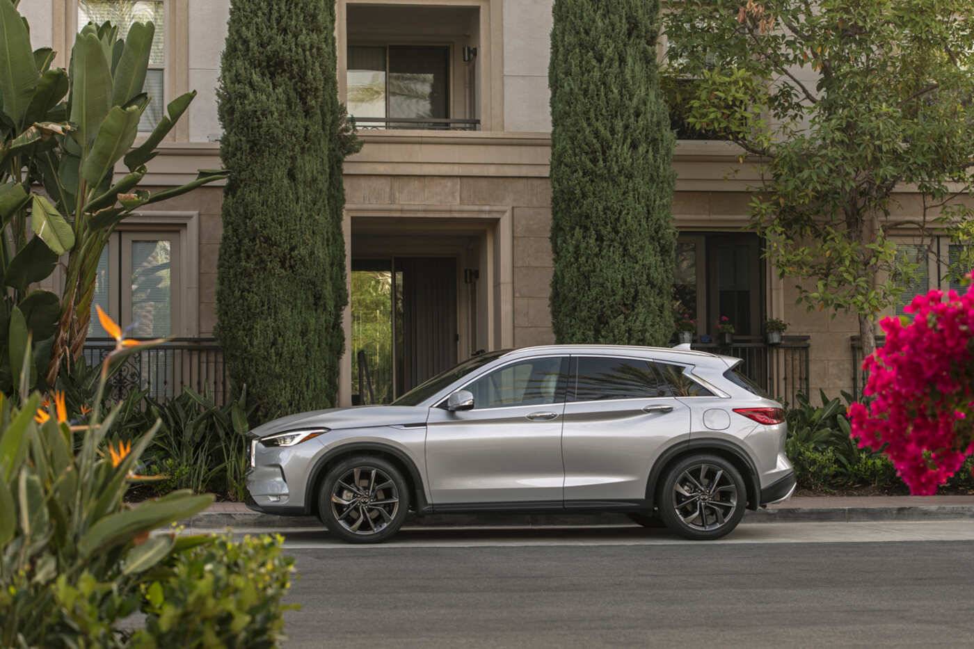 GOLDS infinityレッグウォーマー mqdefault.jpg