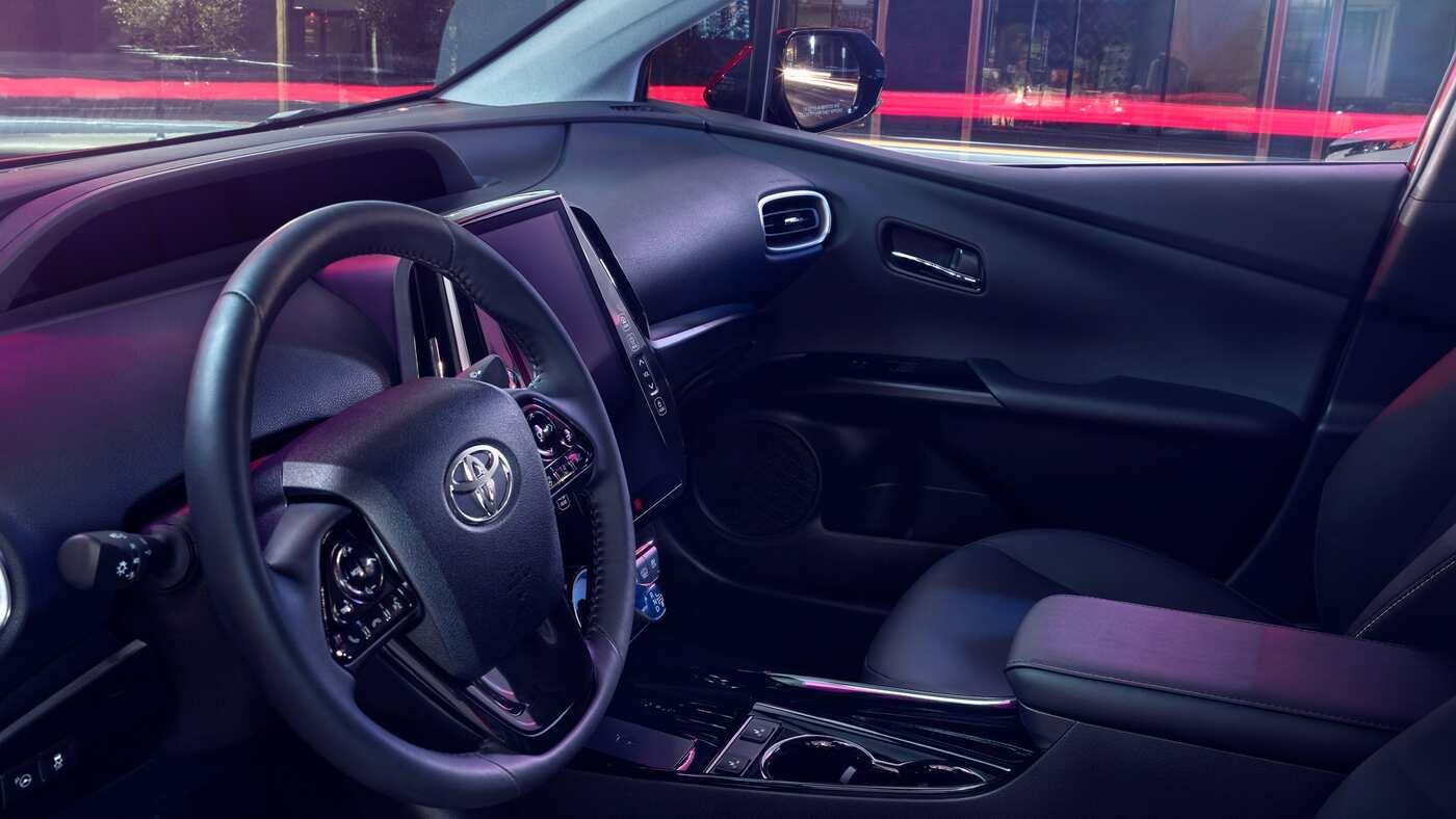 2020 Toyota Prius Prime Comparisons Reviews Pictures