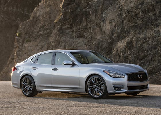 Infiniti q70 2019