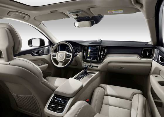 2025 Volvo XC60 Plug-In Hybrid Review | Pricing, Trims & Photos - TrueCar