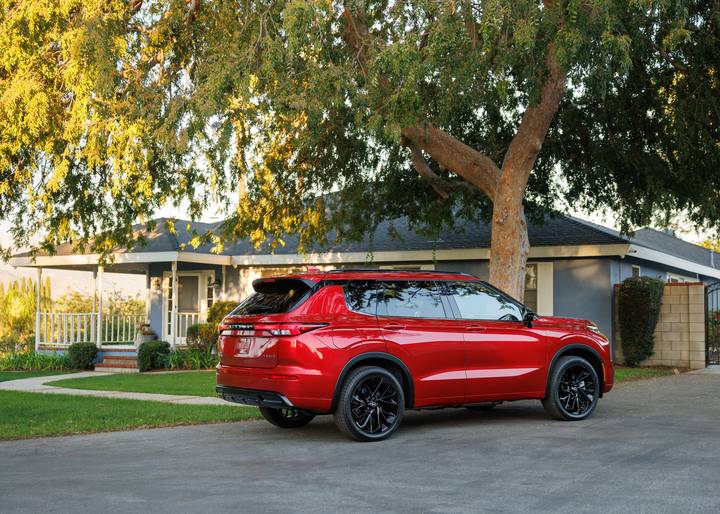 2026 Nissan Rogue Plug-In Hybrid Review | Pricing, Trims & Photos - TrueCar