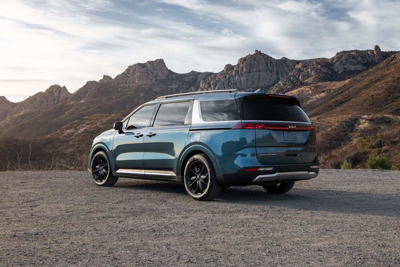 2022 Kia Carnival Review | Pricing, Trims & Photos - TrueCar