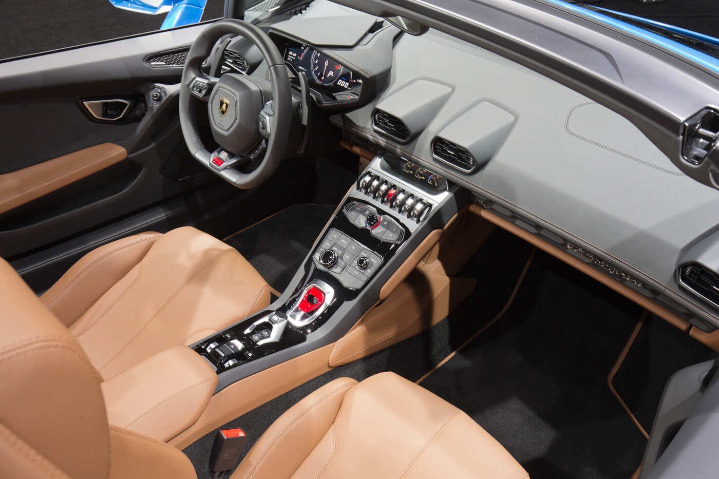 2019 Lamborghini Huracan Comparisons Reviews Pictures
