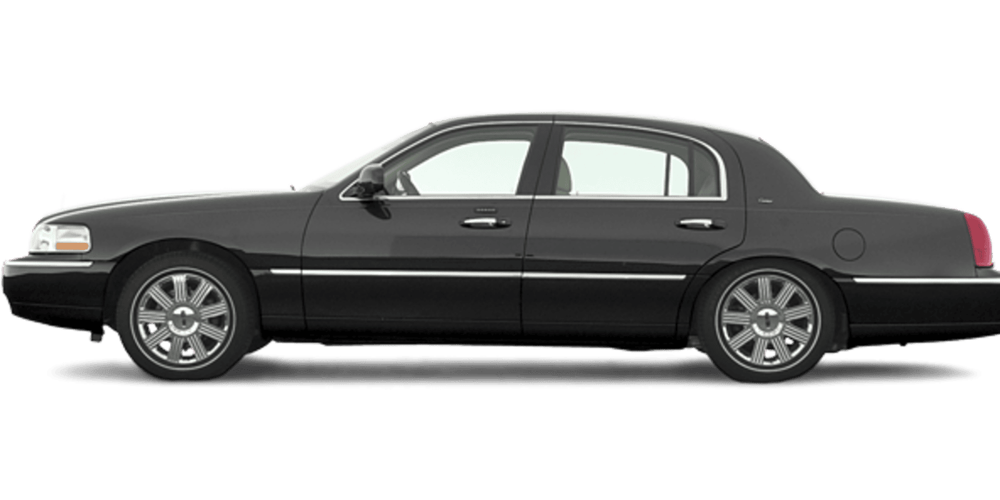 2003 Lincoln Town Car Signature — Sedan — 97,000 mi — Jackson, MI