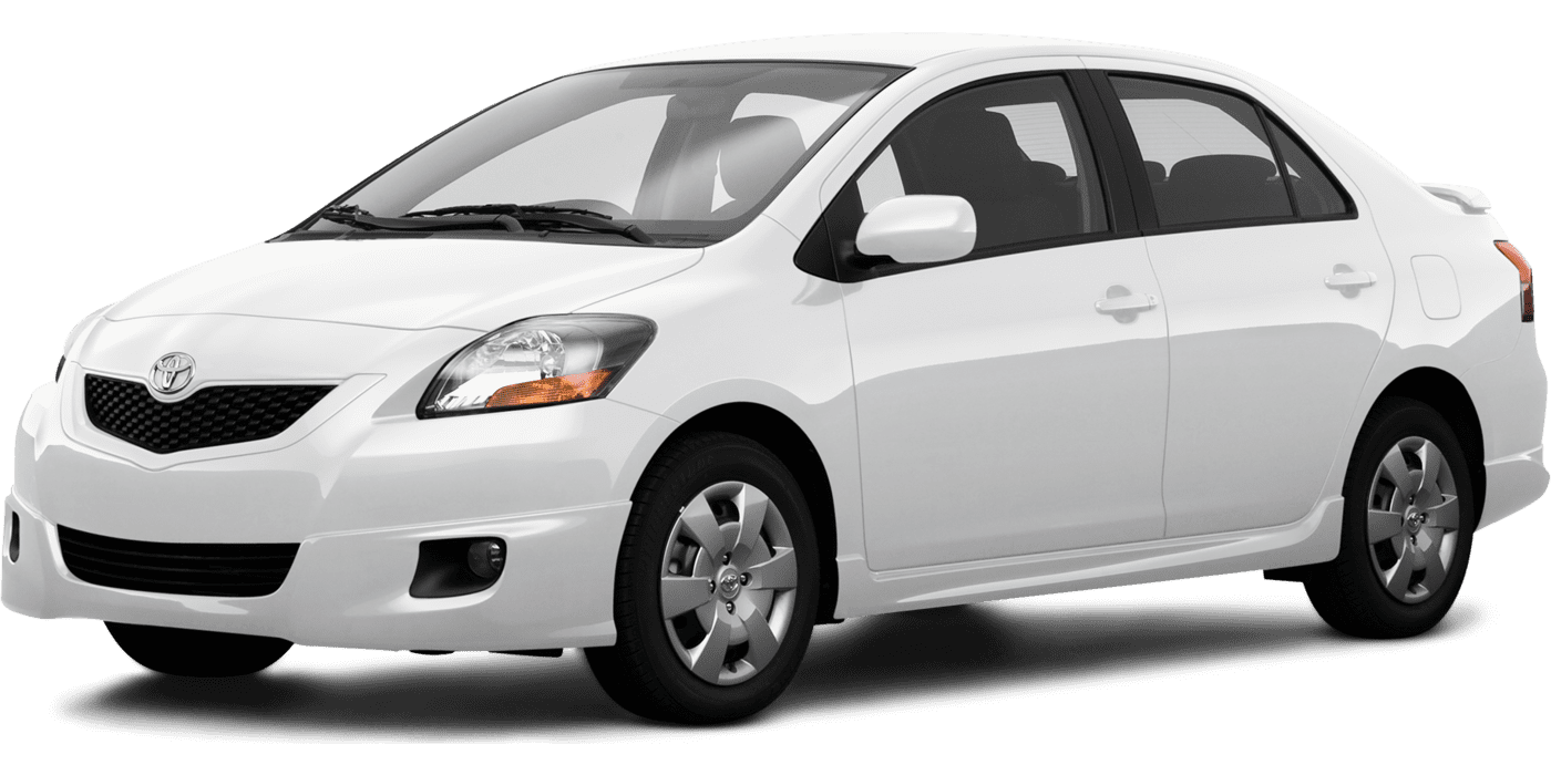 2009 Toyota Yaris Base — Sedan — 136,517 mi — Schaumburg, IL