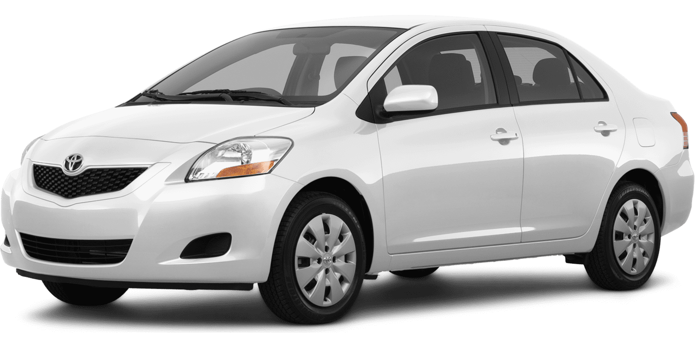 2011 Toyota Yaris Base — Sedan — 70,245 mi — Schaumburg, IL